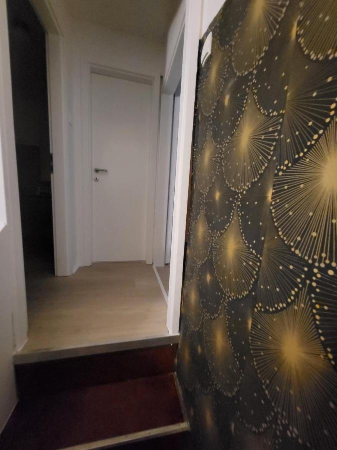 Ferienwohnung Apartma Jelena Koper Exterior foto