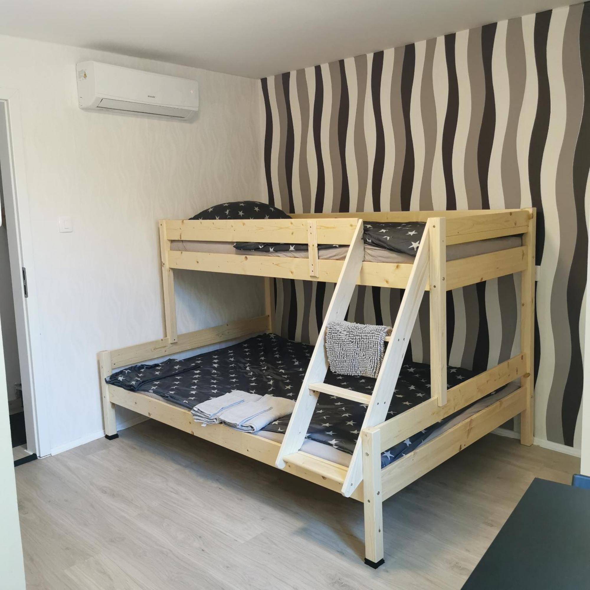 Ferienwohnung Apartma Jelena Koper Exterior foto